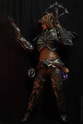 Diablo III - Demon Hunter Cosplay by FirstKeeper